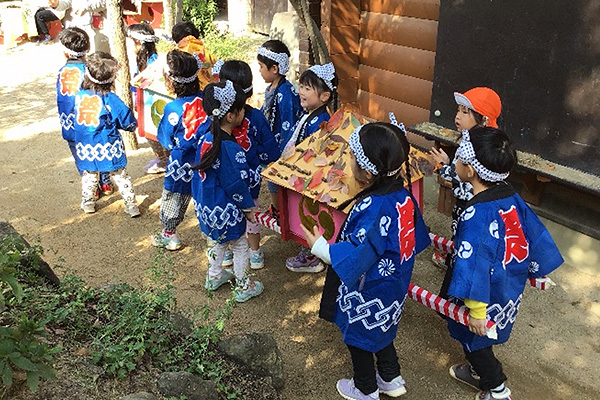 秋のおまつりごっこを楽しみました♪